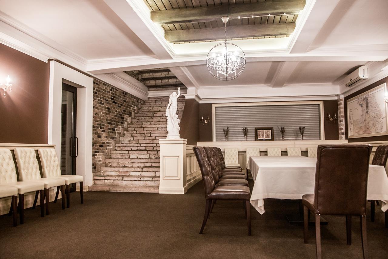 Dem Hotel Sukhumi Eksteriør billede